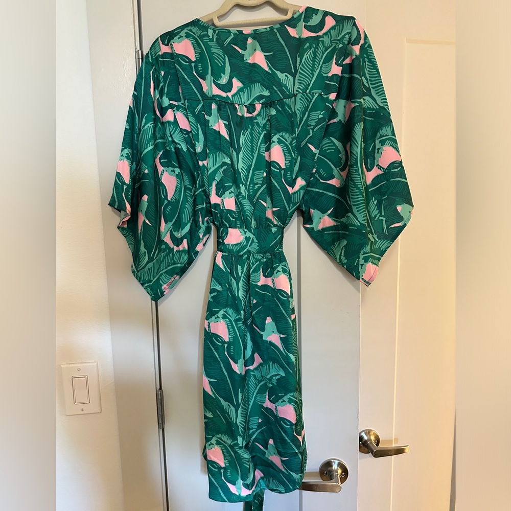 Judith March Palm Print Robe - Picture 3 of 3